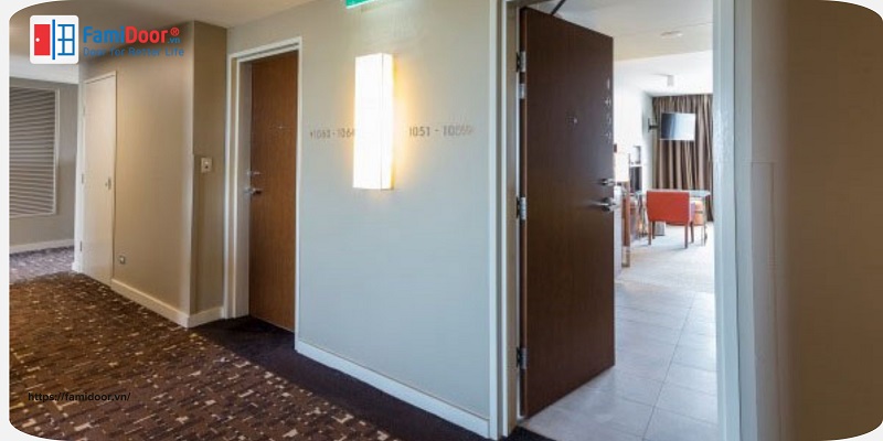 Tính ứng dụng cao của cửa nhựa giả gỗ